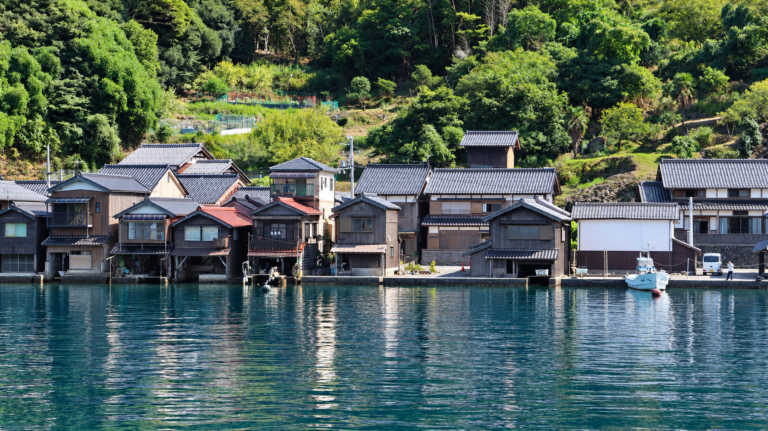 探索 伊根舟屋 海上之美
